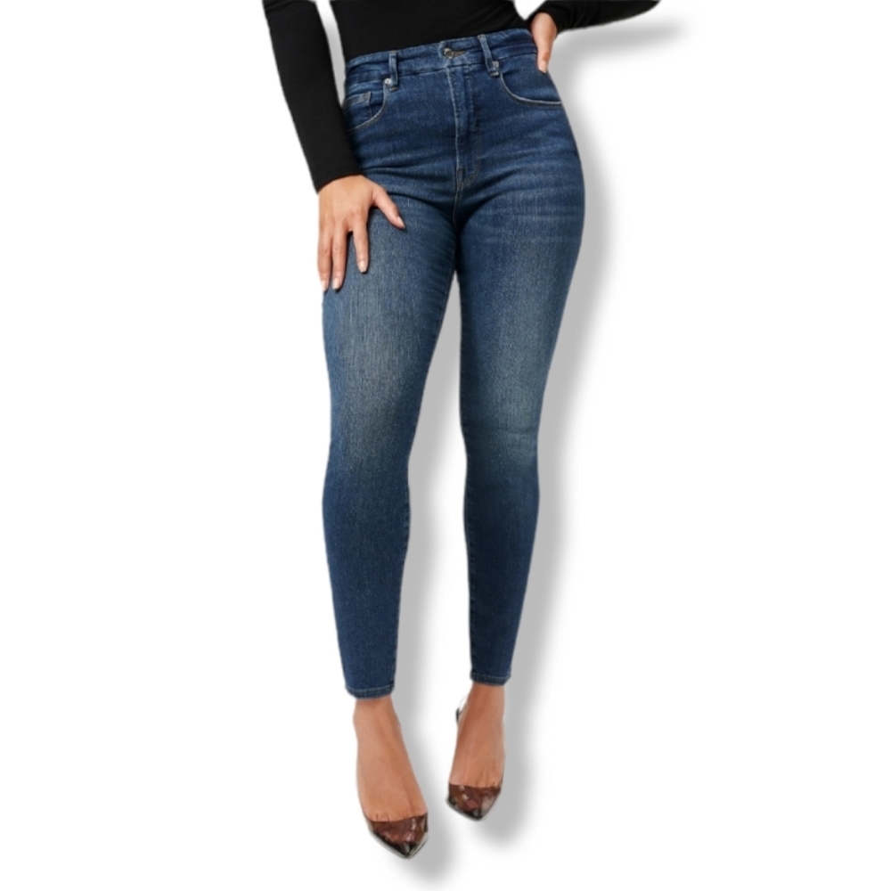 Good American Good Legs Jeans